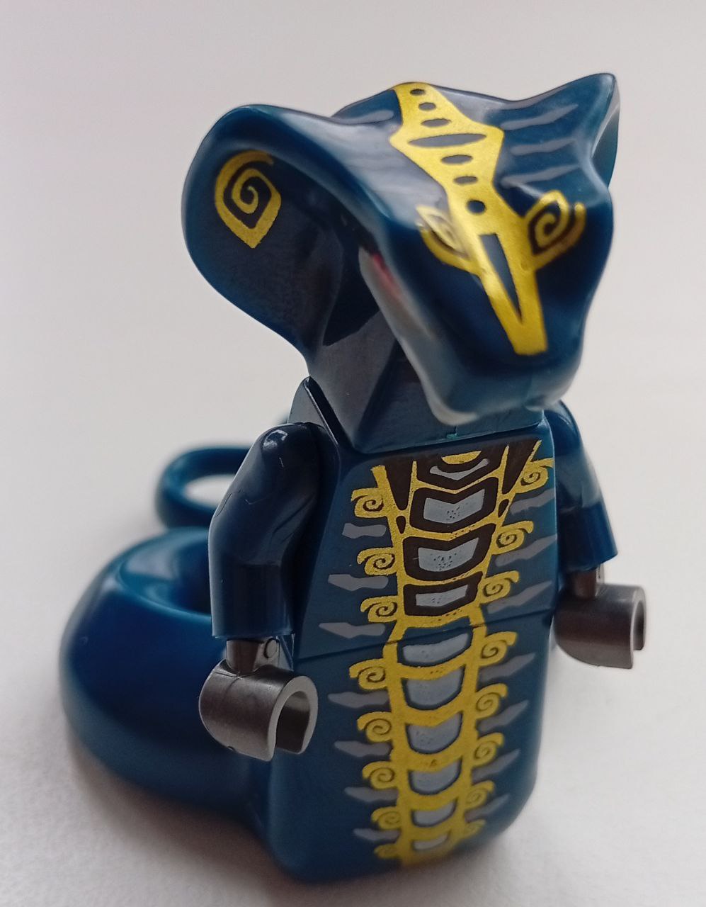 🐍 Скейлз 🐍