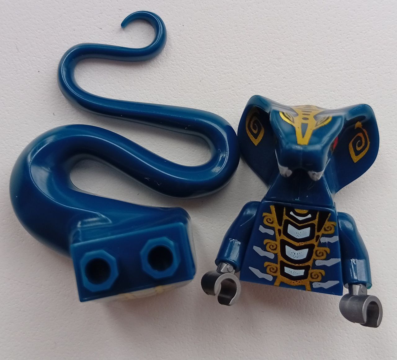 🐍 Скейлз 🐍