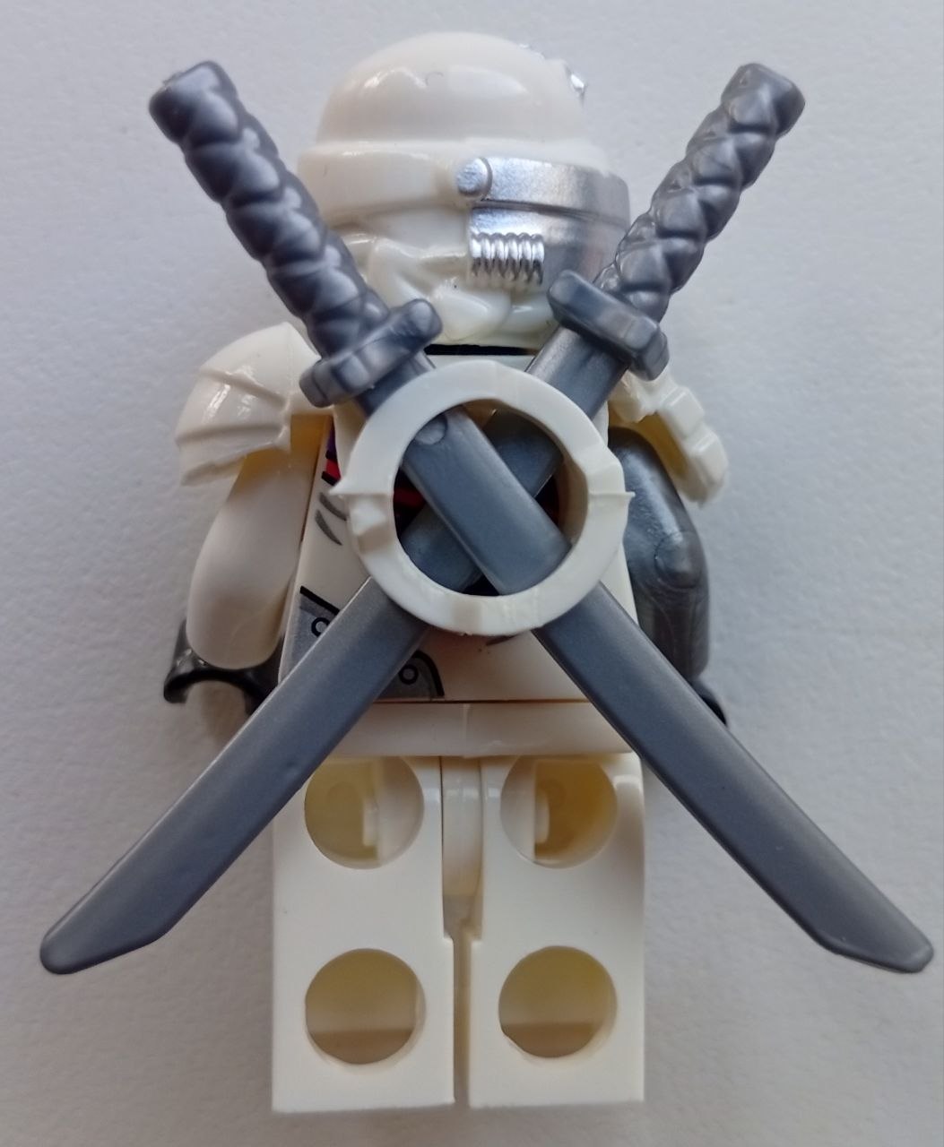 ⚡ Білий Ніндроїд ⚡